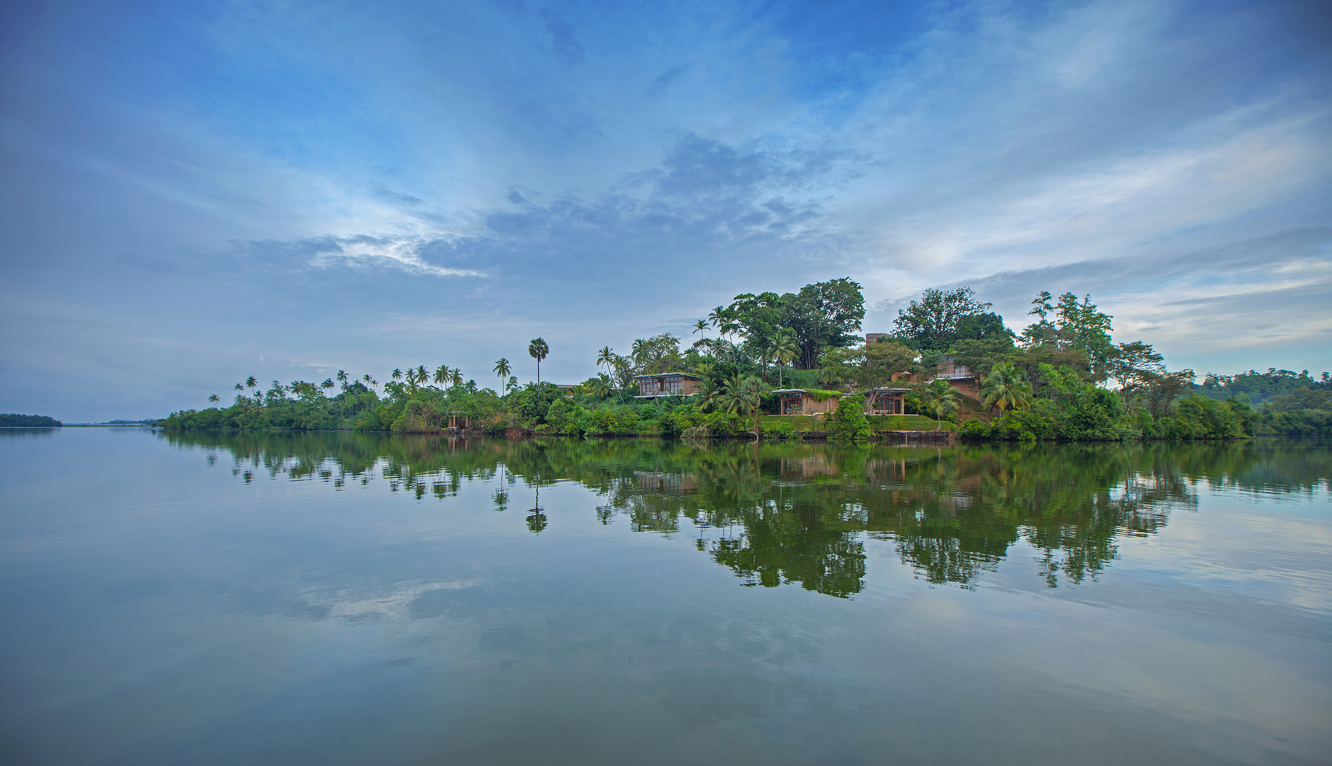Озера шри ланки. Озеро Коггала. Озеро Коггала сафари. Шри-Ланка Шри-Ланка Коггала. Коггала Шри Ланка.