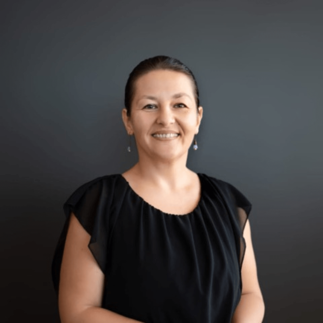 Jana Profile Pic-min